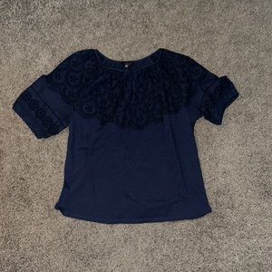 Lucky Brand blouse size M!